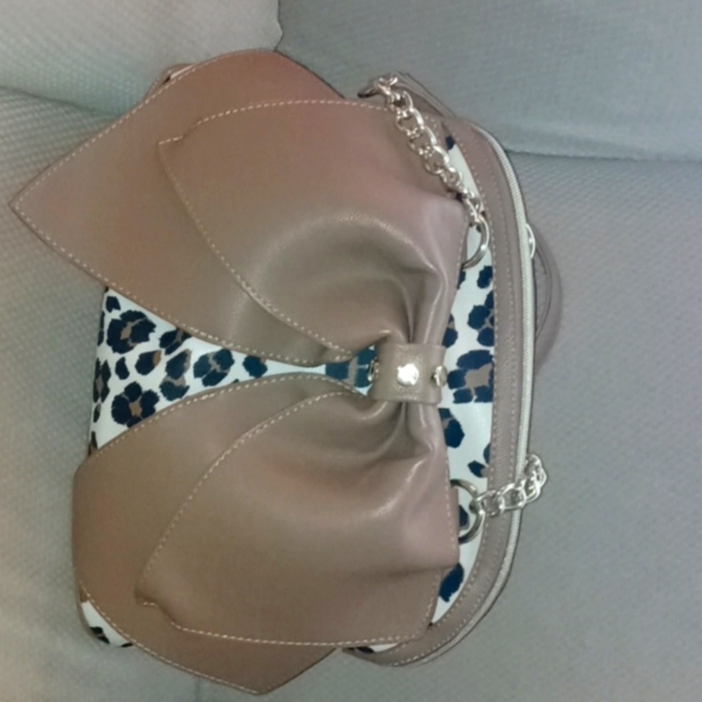 NWOT Betsey Johnson leopard print purse